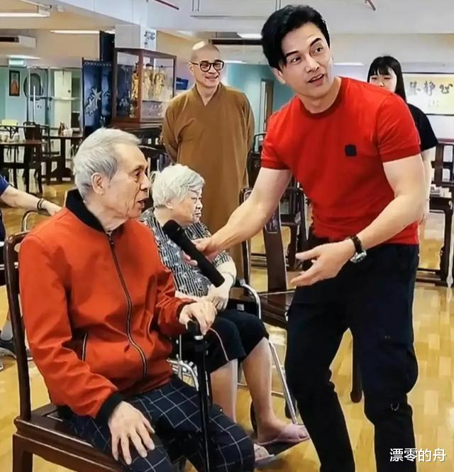 吕良伟|男子因长得太成熟,被人误认为42岁,信不信由你,其实他只有25岁