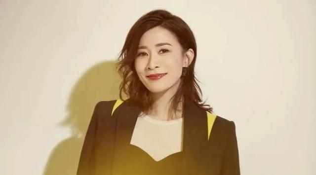 范冰冰|22岁被嘲太丑，44岁身家上亿：吊打娱乐圈的她，到底赢在哪里？