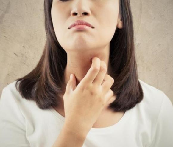 感冒|“鼻咽癌”早期，身体可能会出现这4种表现，不要忽视了！