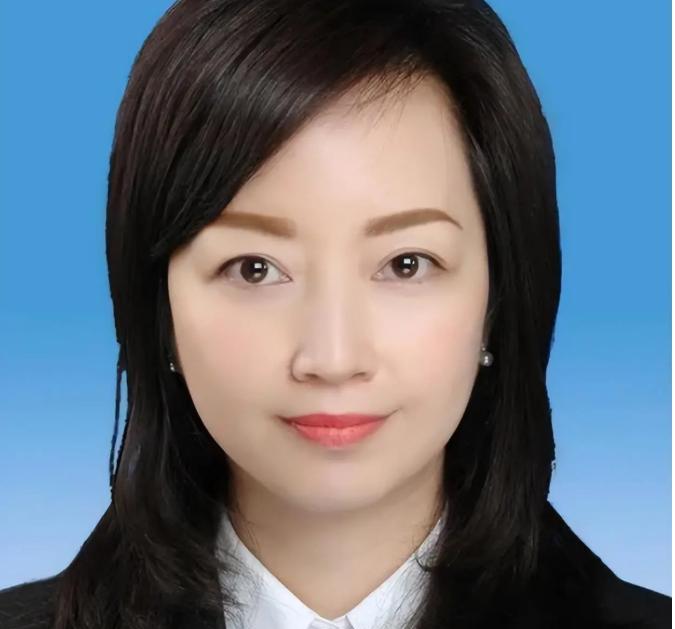 大学生|陈枢简历从官网撤下,前途算是彻底毁了,网友关心男方处理结果