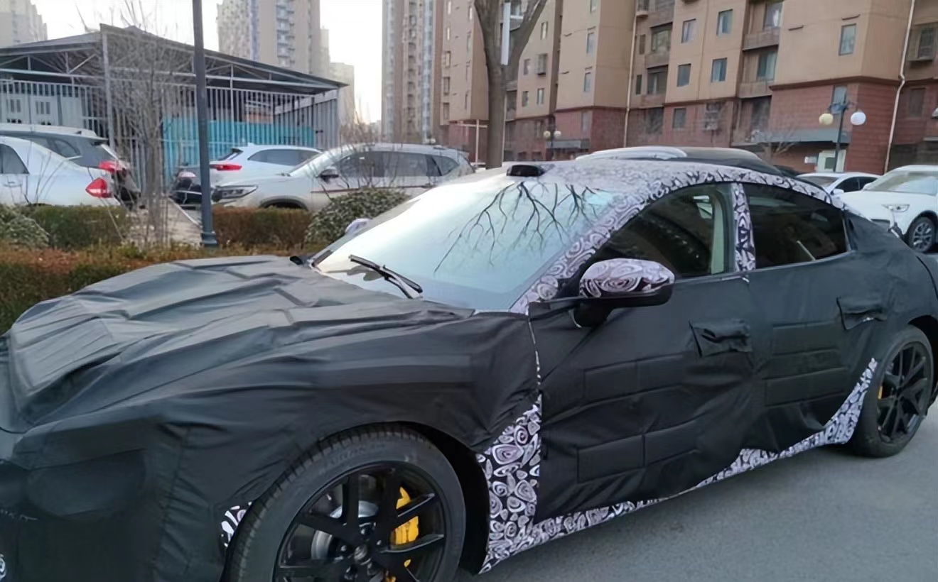 小米科技|小米汽车外观曝光：酷似帕拉梅拉，或售价26万起