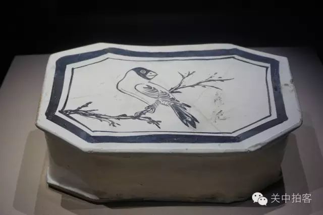 磁州窑|千年窑火 生生不息：邯郸市博物馆藏磁州窑瓷器展