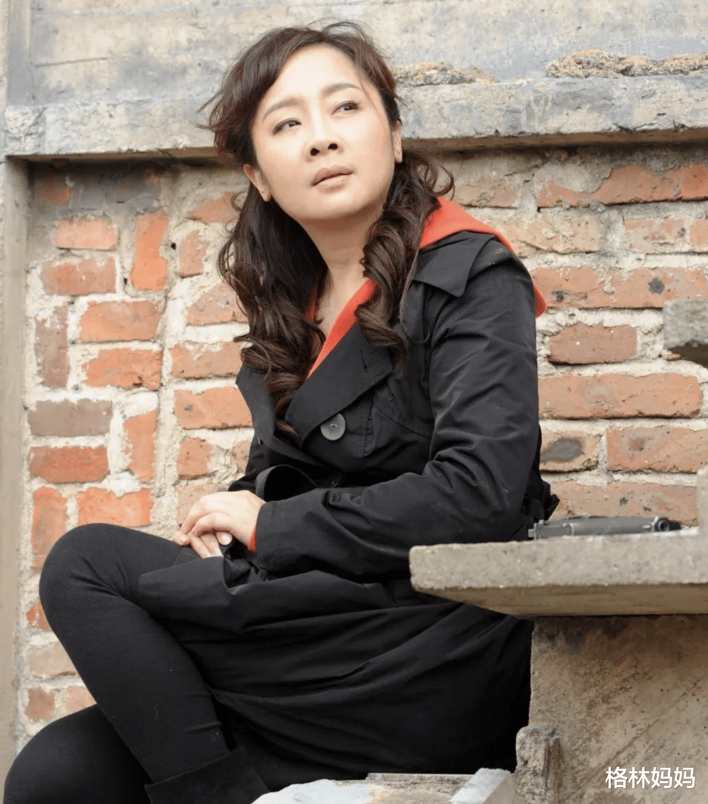 王新军|唐静:一手捧红王新军,却惨遭抛弃,为了儿子发誓一生不再嫁人