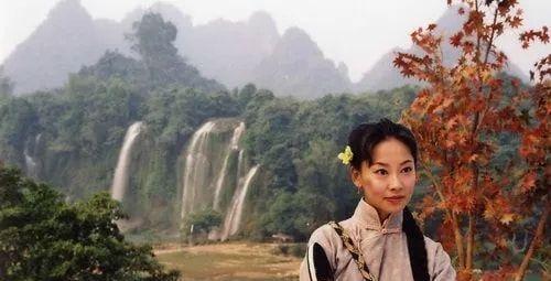 张茜|她靠演古装剧而成名,33岁时嫁给张卫健,如今48岁依然美如初