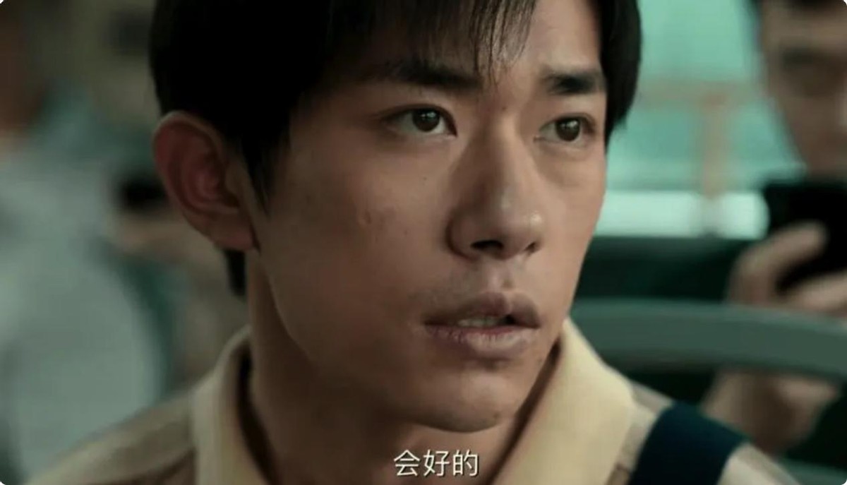 电影|笑掉大牙?日票房仅805万,2天就出局了,张艺谋把邓超新片打懵了