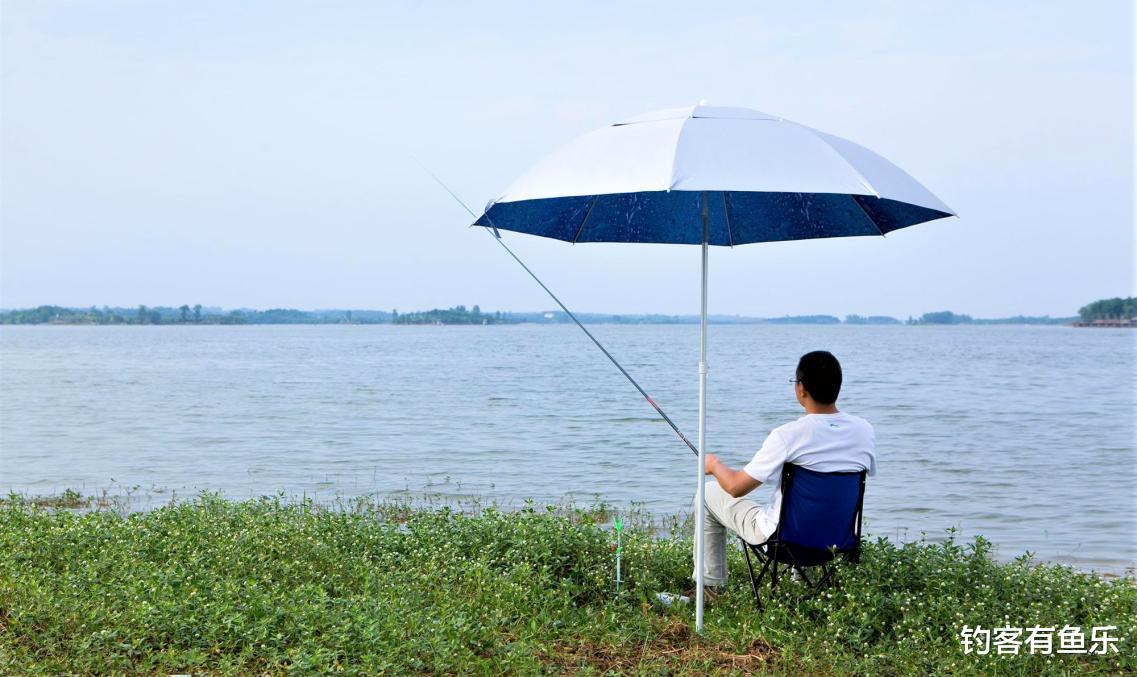 |钓鱼新手误打误撞，有时比老钓手钓的鱼要大、要多，知道为什么吗？
