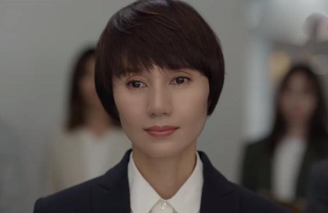 发型 6位拍戏不换发型的女演员，戏里戏外同款造型，万年不变让人串剧