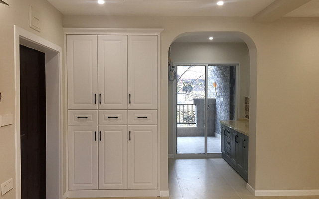 140平硬装结束,打扫干净没家具,最满意全屋柜子,先来秀一波