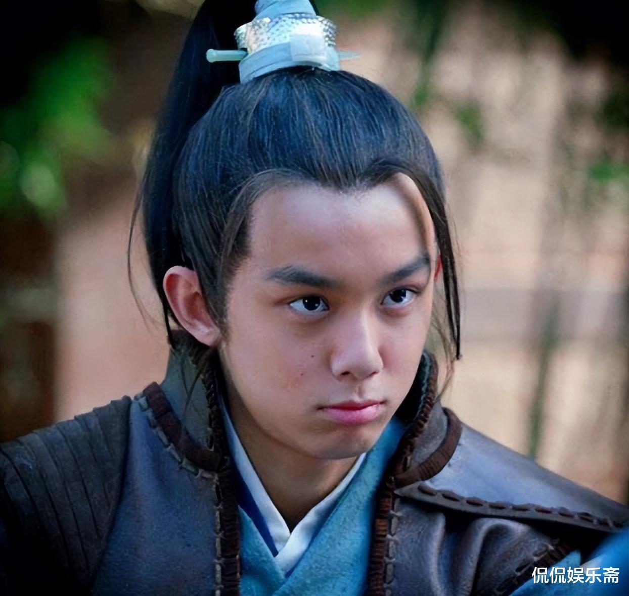 吴磊|戏份被删，海报被撤，直播被停，吴磊的成名之路，“步步惊心”！