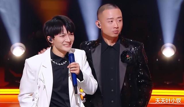 倪妮|天赐的声音,gai两次展现另类高情商化解尴尬,别人还真学不来