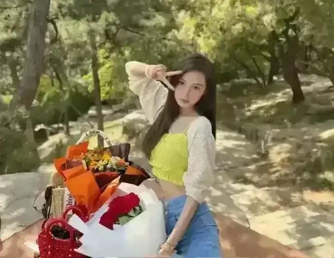 窦骁|汪小菲发文认错,对大s称呼变化看出内心状态,是认怂还是明智?