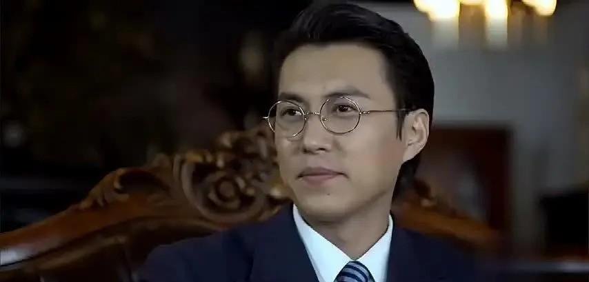 伪装者|《伪装者》南田洋子到死都不知道，阿诚为了拿下她下了多大一盘棋