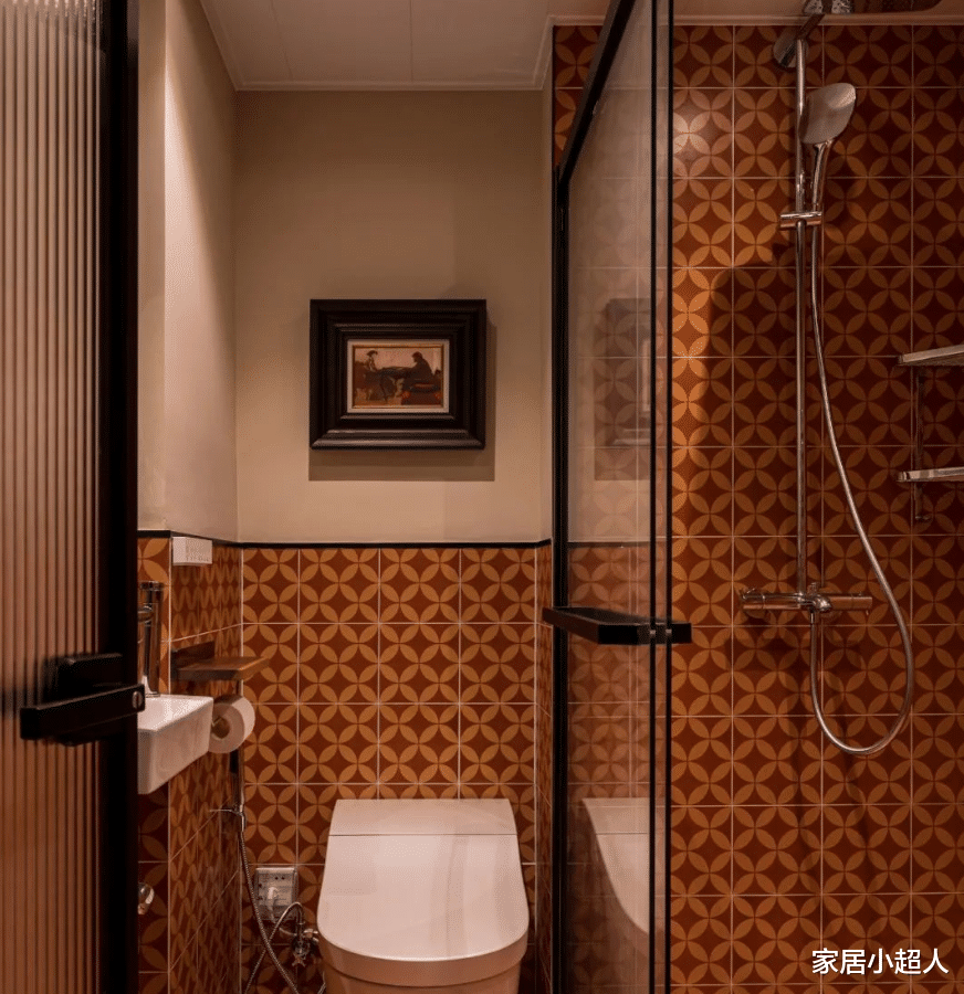 50平老破小房子,建一堵隐形收纳墙,显大两倍