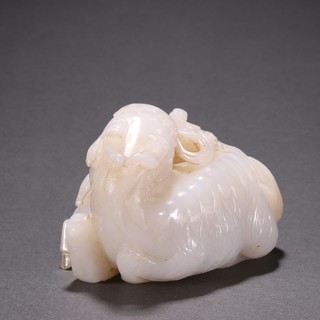 和田玉籽料|清代 和田玉籽料麒麟送书摆件