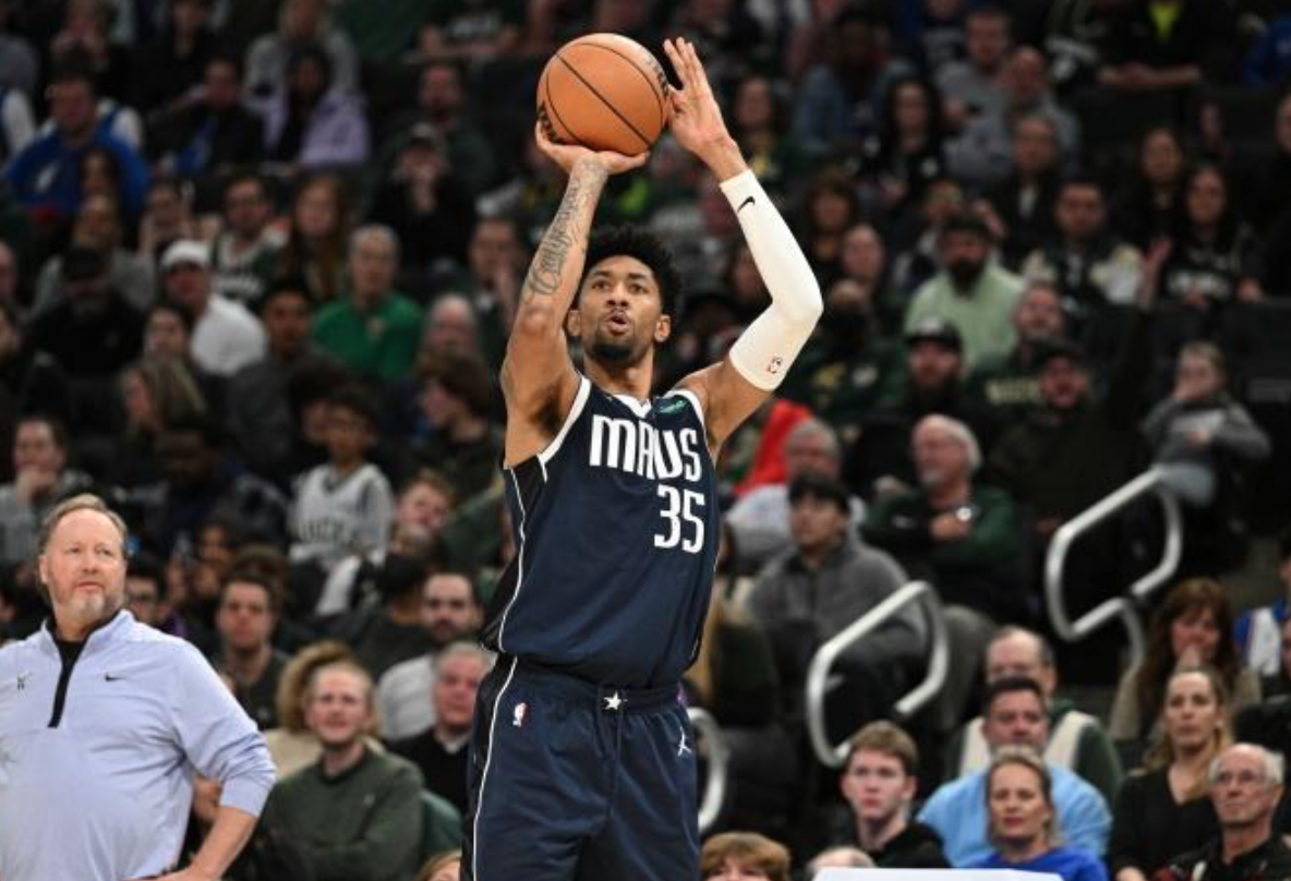 能帮东契奇的都送走?伍德恐被摆上货架 1400万有几个比他优秀