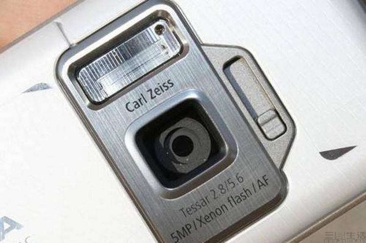 安卓|Android 13的新功能，明示手机影像技术的倒退？