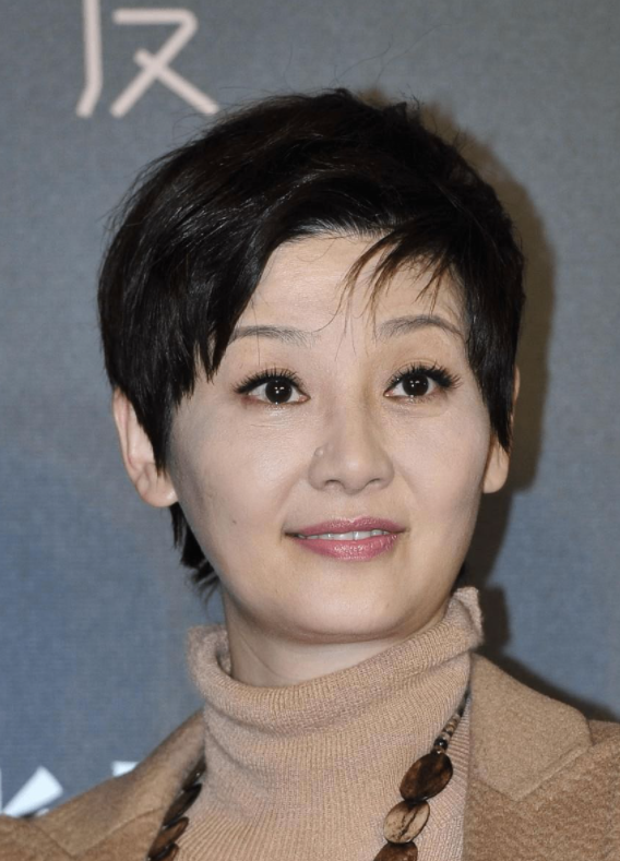 突围|娱乐圈领养孩子的三位导演夫人；为了爱情，各有各的心酸