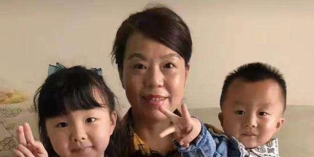 奇奇|三代一步伐,基因太强大!田静父亲分享萌娃日常,奇奇步伐成焦点