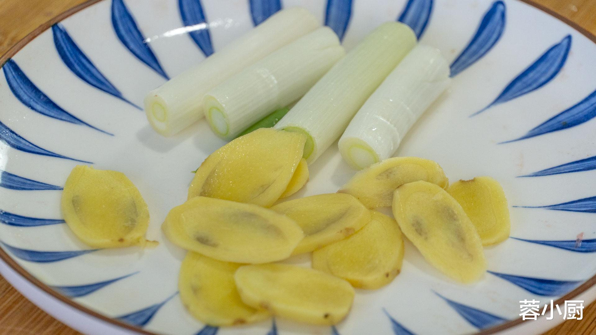 秋季主“收”,食有讲究,常吃“3白2果”,排毒降燥,保生机元气