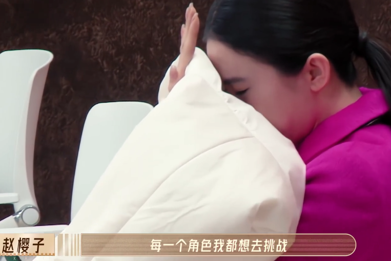 成龙|成龙《无限超越班》首波口碑出炉！观众的打分评论都“一针见血”