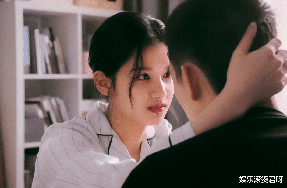 点燃我|《点燃我温暖你》：陈飞宇张婧仪的颜值，才是国产偶像剧的正确打开方式