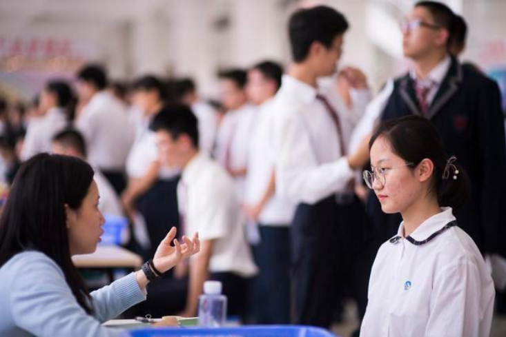 |公司宁愿招新人,也不愿给老员工涨薪?原因很现实,欺负老实人