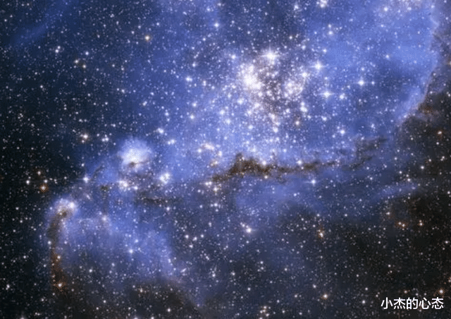 人类已知最大的恒星有多大?可容纳100亿颗太阳,1.3亿亿颗地球