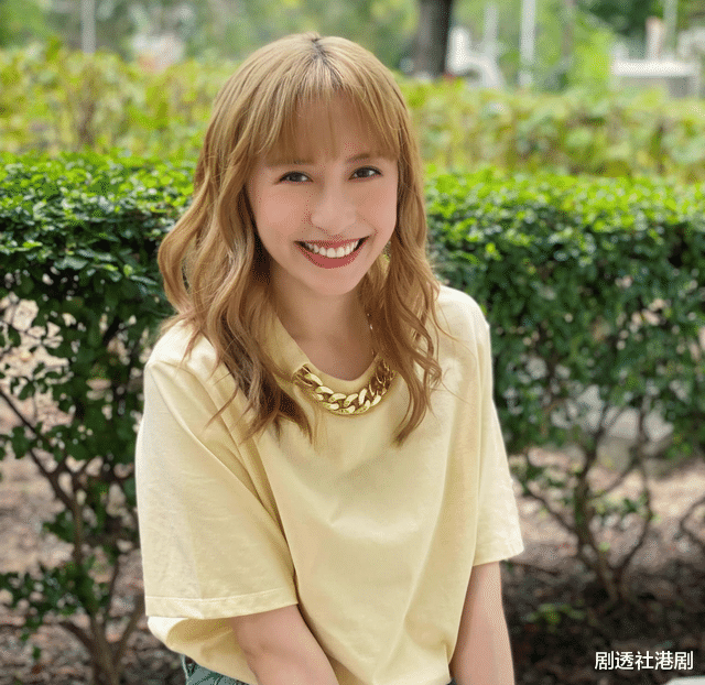 龚嘉欣|恭喜！TVB知名女星确诊康复后正式复工，顶着35度高温拍外景