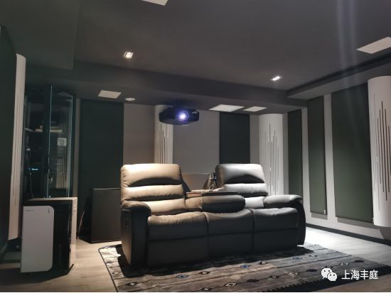 家庭影院设计篇:简约不简单的James私人影院