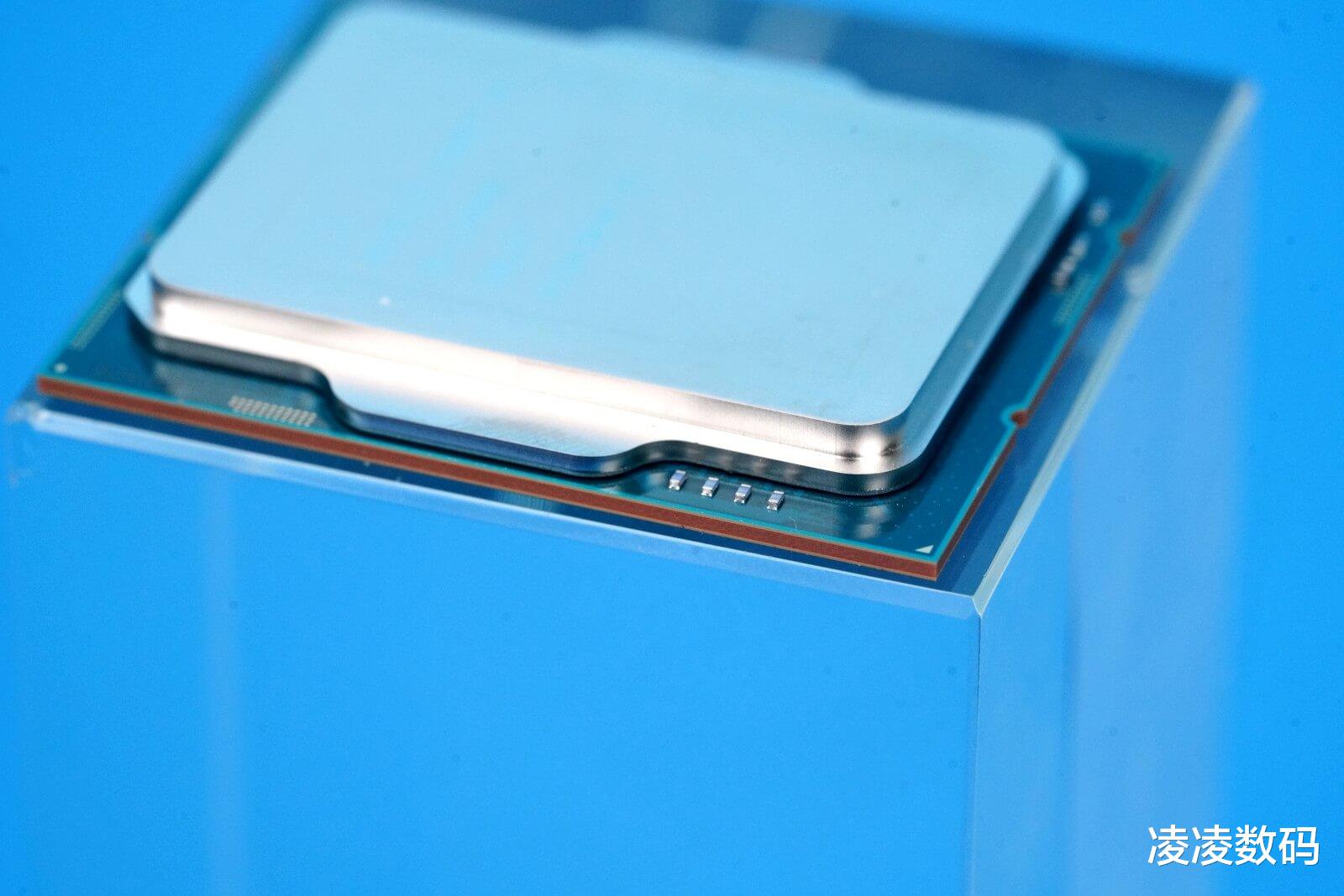 英特尔|英特尔i9-12900KS，5.4Ghz频率，打败AMD 2950X