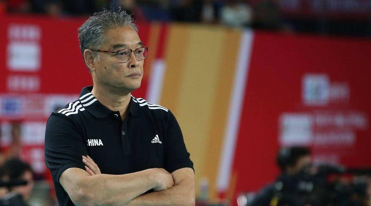 女排|中國(guó)女排迎好消息！67歲名帥帶女排起飛，劉晏含留洋，朱婷很無(wú)奈