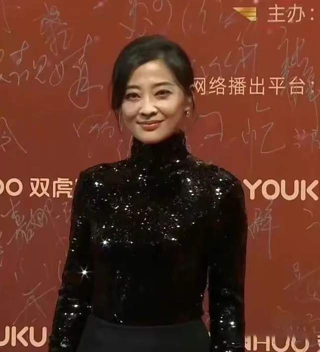 热依扎|获奖感谢月嫂，她是第一个吧