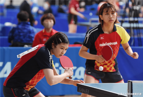 伊藤美诚|日锦赛：3-1、11-1伊藤美诚和搭档轻松晋级！国乒强敌狂轰3-0横扫