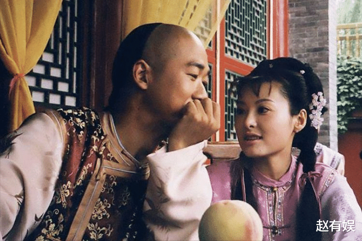 袁立|24岁登上春晚舞台的她，22年3段感情皆失败后，再嫁小11岁诗人