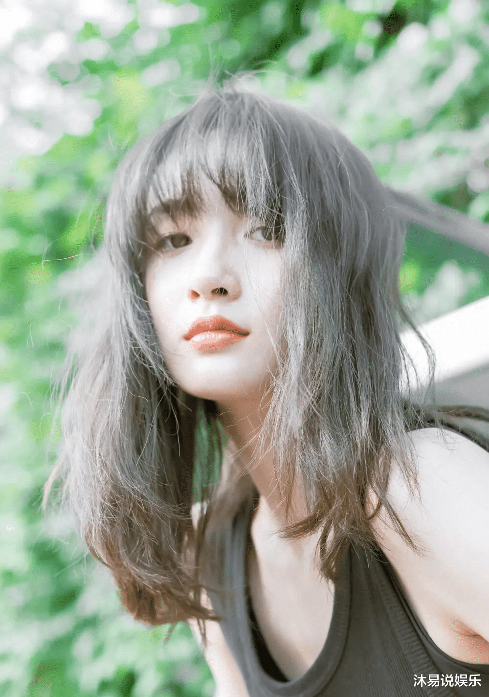 张嘉倪|张嘉倪老公买超出轨01年北电女生邵晴晴，还是陈飞宇同学，照片高P太难认