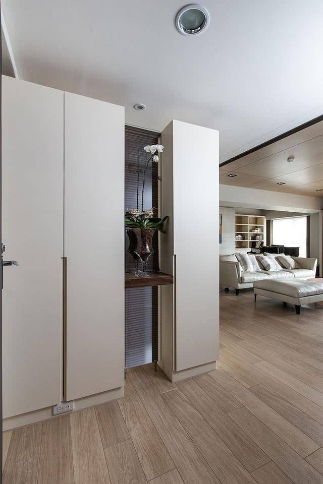 102㎡新家,拆了客厅一堵墙弄个观景大阳台,挺喜欢的