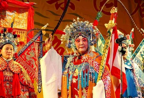 穆桂英挂帅|《穆桂英挂帅》马金凤病逝,享年100岁,生前最后露面照公开