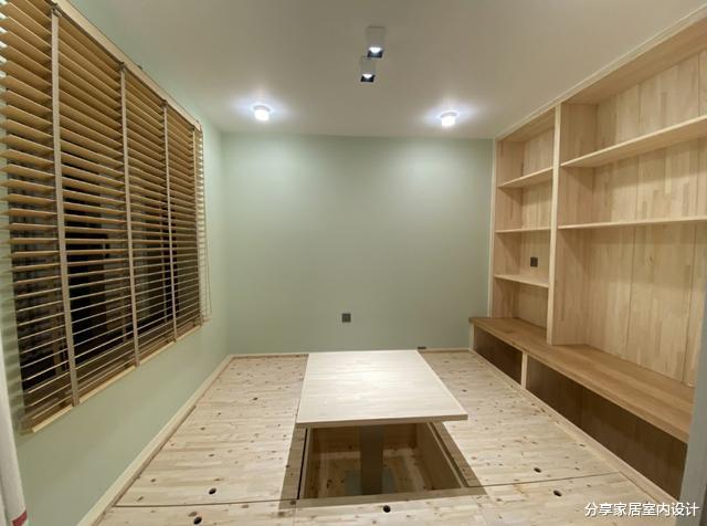 她家极简78平新房,不做吊顶非常喜欢,电视墙这样设计太机智了!