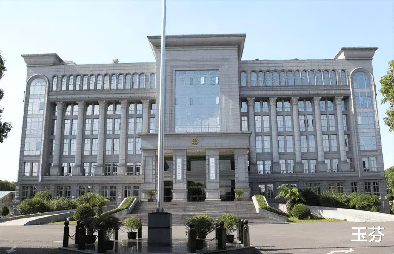 ?已婚女子沉迷酒吧,与多人发生关系后怀孕,却不知生父是谁