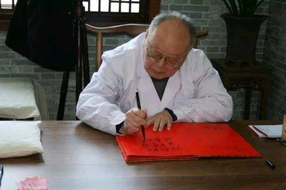 长寿|国医大师周仲瑛教授，发展了急症的中医救治办法，疗效显著提升