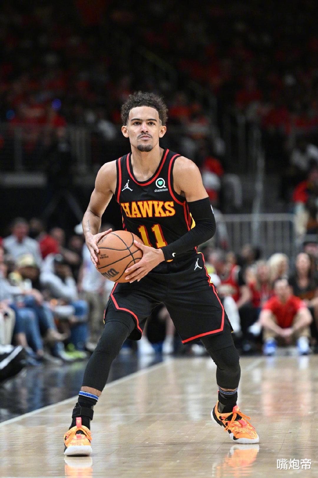 斯蒂芬·库里|进20球失误24次！小库里彻底崩盘现原形，NBA最水超巨只能一轮游