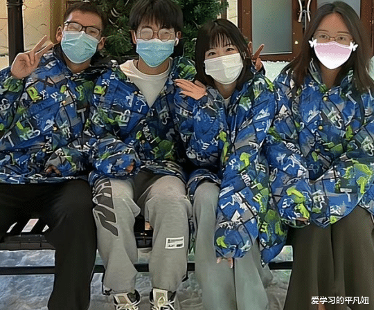 孙卓假期看望“拐父母”,孙卓父亲出面回应,网友:不愧是两父子