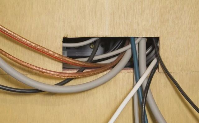 为什么家装不能全用4平方的电线,选用多大电线合适,看完就懂了