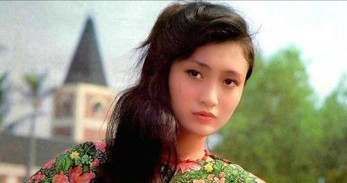 林芳兵|“杨贵妃”林芳兵:因貌美惨遭算计,怀孕退圈后被丈夫宠爱30年