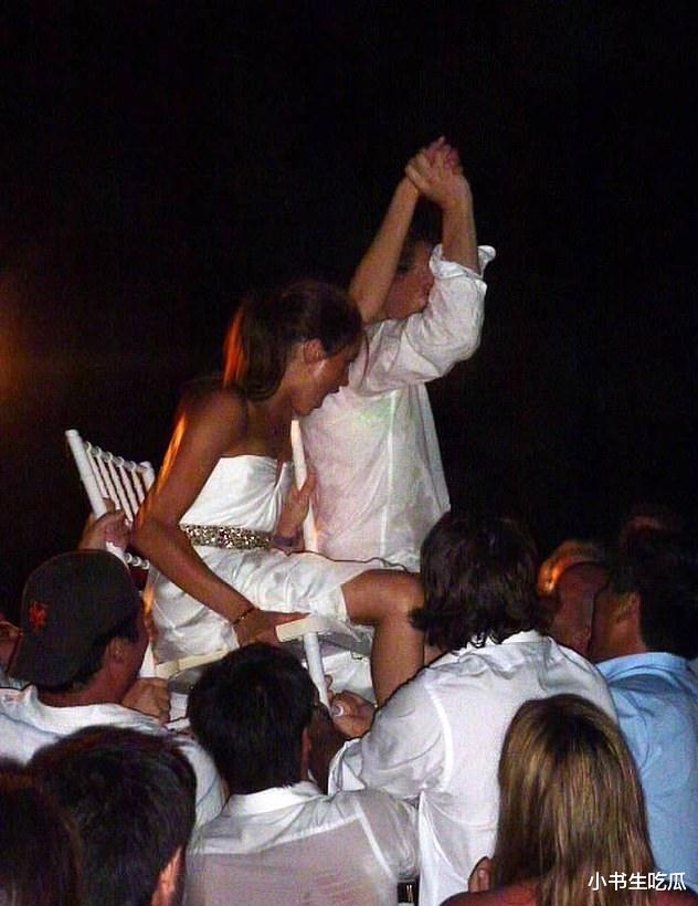 维多利亚|梅根的前夫:五官和哈里很像,宠妻9年被抛弃,却毫无怨言