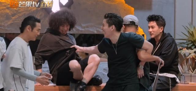 苏有朋|苏有朋组队再次受挫,自嘲被王大陆抛弃,“后院起火”太好笑