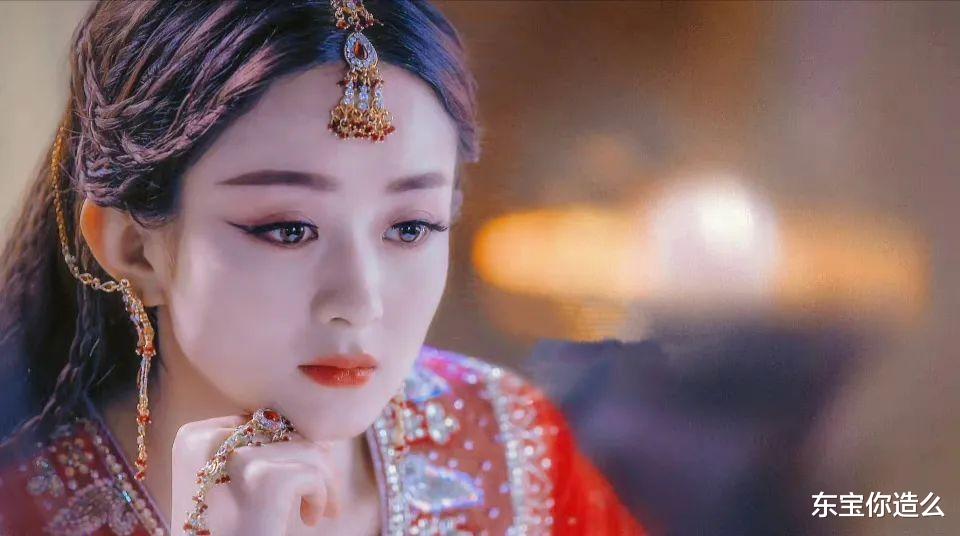 迪丽热巴|杨幂美刘亦菲媚，迪丽热巴惊艳，盘点穿红衣的14位女星谁拿第一