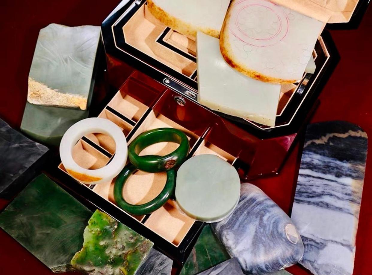 文玩|文玩市场寒冬，大量玉商转行！为什么和田玉价格却依旧保持坚挺？