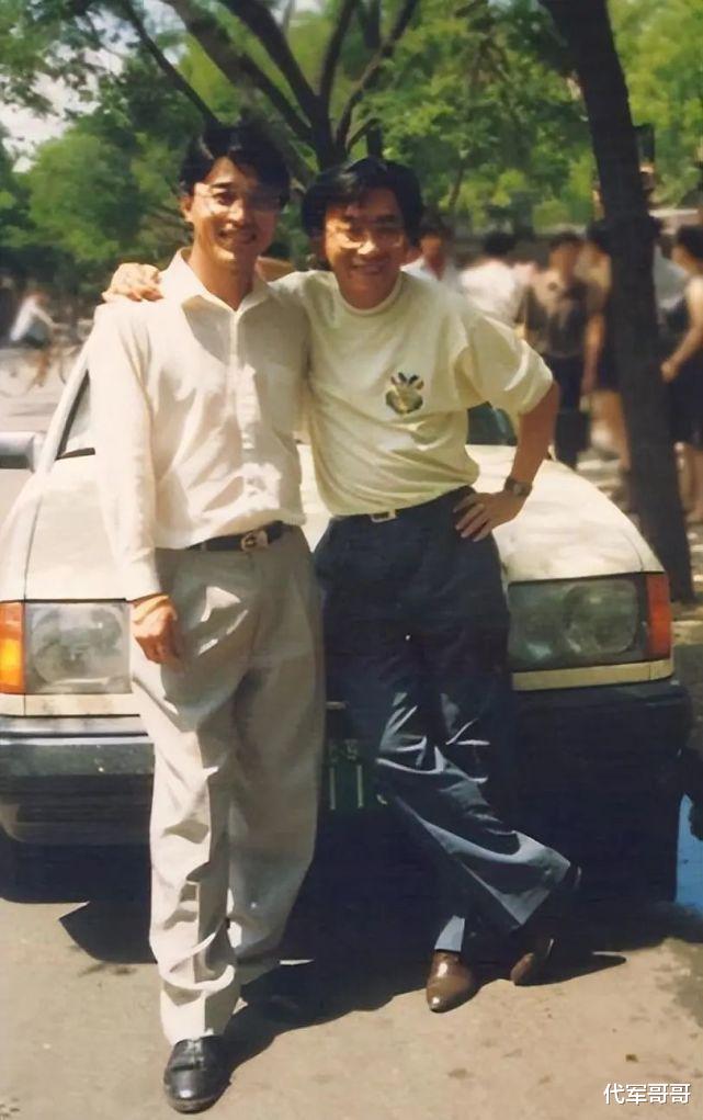 侯耀华|76岁著名演员侯耀华：抢弟弟遗产，与女徒弟闹绯闻，接假广告被吐槽