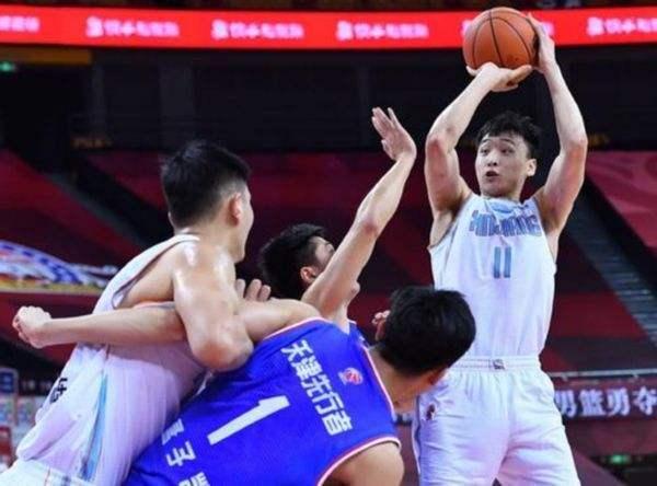 广东男篮|难以置信， 杜锋罕见摊牌？主动放弃争冠？辽篮夺冠势不可当